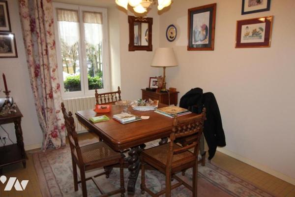 Appartement de Trois pièces en duplex avec une chambre au premier niveau 