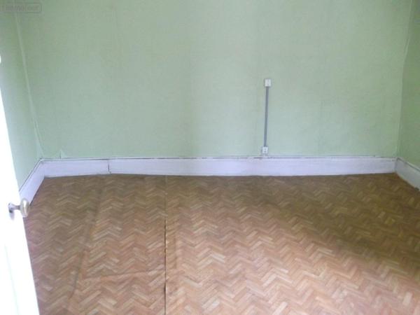 Maison de ville à vendre à Joinville en Haute-Marne (52300), ref : JO/954