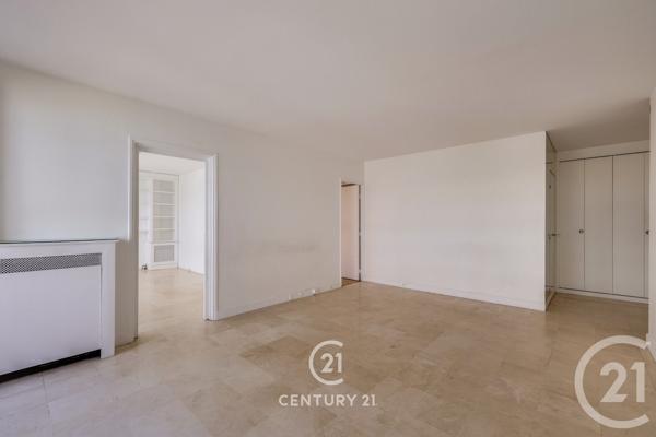 Appartement F3 à vendre  3 pièces - 86,71 m 2   PARIS  - 75015