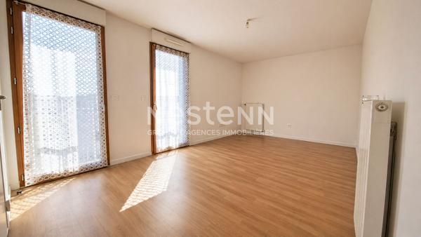 Nestenn Igny - Appartement Igny 2 pièces, secteur Gommonvilliers, à proximité de l'école Joliot Curie, des commerces , des transports et gare ligne V, proche du plateau de Saclay, Vélizy
