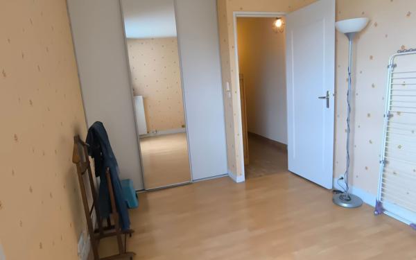 Appartement à vendre    4 pièces • 85,38 m2 Saint-Gratien