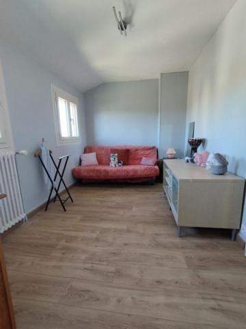 UN BIEN RARE ET UNIQUE SUR LA COMMUNE DE PUSSAY