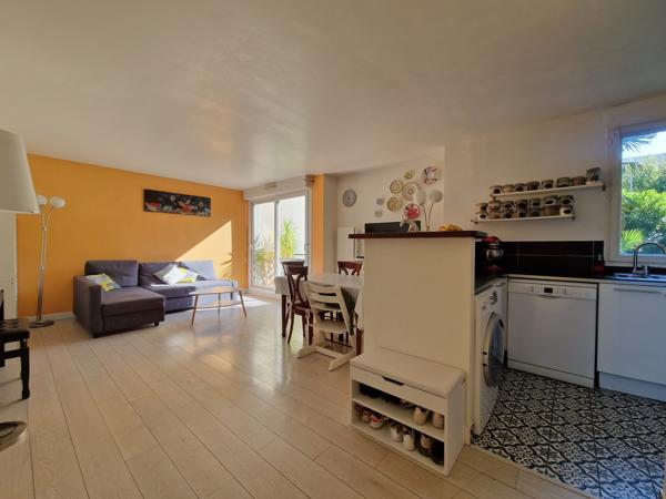 Appartement
         3 pièces
        - 68 m² Exclusivité 470 000 € *