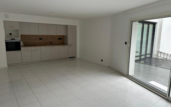 Appartement à louer    4 pièces • 112,27 m2 Saint-Renan