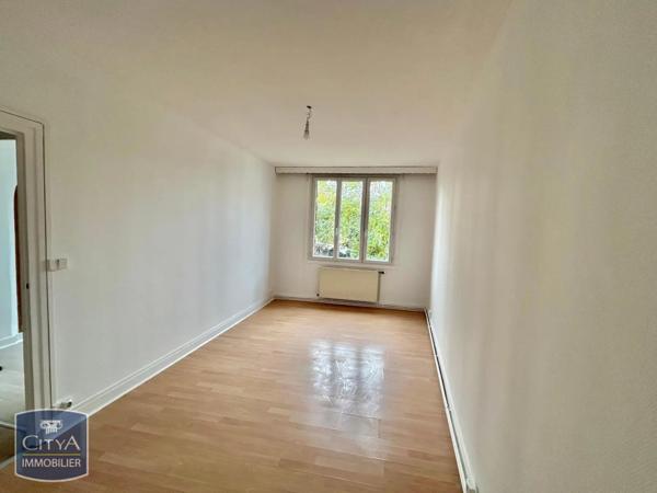 Appartement à louer 4 pièces 69.14m²