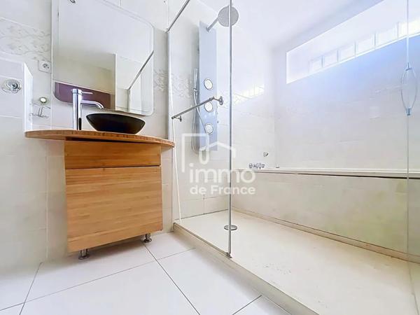 Maison à vendre à Saint-Genis-Pouilly (01630)