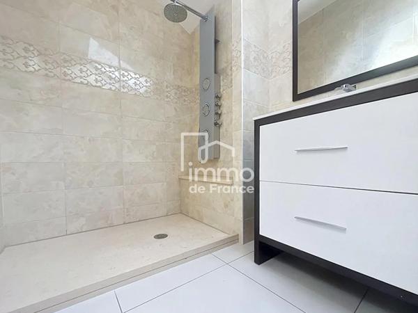 Maison à vendre à Saint-Genis-Pouilly (01630)