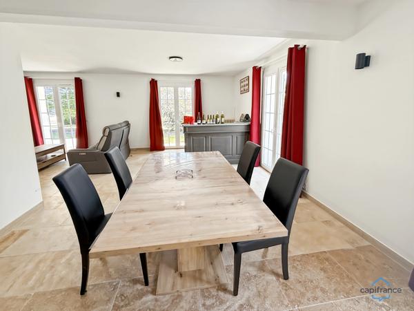 Dpt Landes (40), à vendre AIRE SUR L'ADOUR maison T4 de 140m² habitables + sous-sol intégral avec garage sur 2485m² de terrain