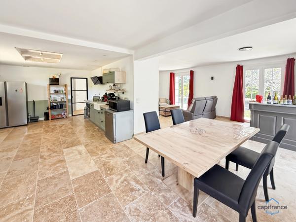 Dpt Landes (40), à vendre AIRE SUR L'ADOUR maison T4 de 140m² habitables + sous-sol intégral avec garage sur 2485m² de terrain