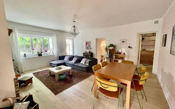 Maison à vendre    4 pièces •  Saint-Cyr-sur-Mer