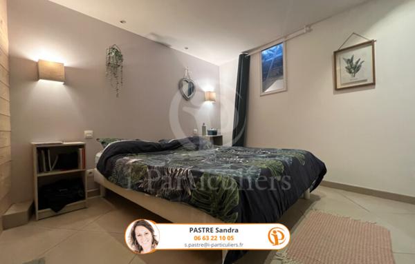 APPARTEMENT 3 PIÈCES AVEC TERRASSE, DÉPENDANCE ET STATIONNEMENTS