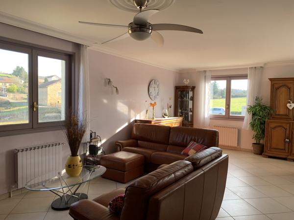 Frontonas (38290) FRONTONAS - MAISON 142 m2 sur terrain de 1004 m² AVEC SOUS-SOL ET GARAGE