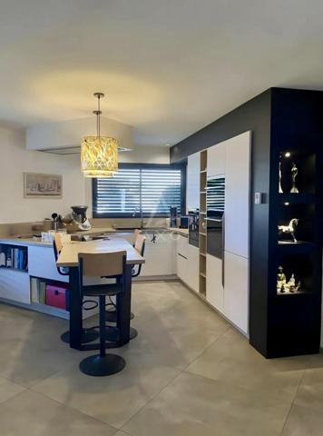 Maison contemporaine 2019  Royan  Excellente performance énergétique