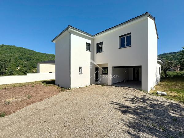 Saint-Affrique (12400) VILLA NEUVE DE 2024 TYPE 5 DE 164 M²