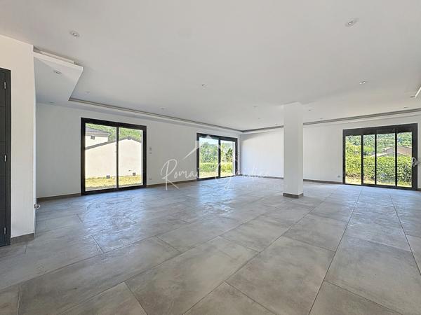 Saint-Affrique (12400) VILLA NEUVE DE 2024 TYPE 5 DE 164 M²