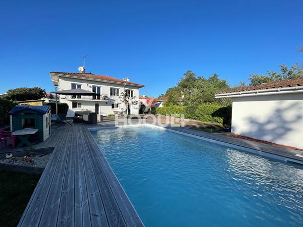 PARENTIS EN BORN maison 5 chambres