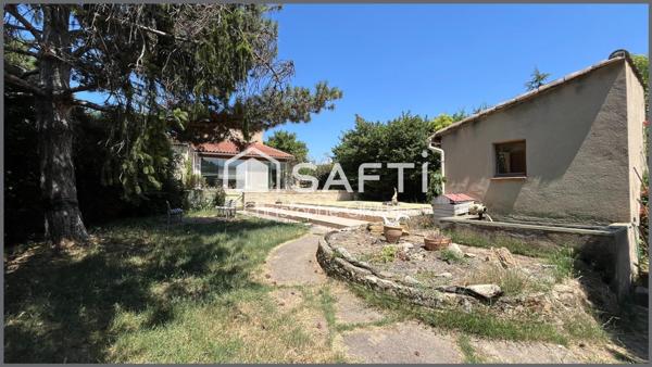 Villa de plain-pied de 124 m² avec Piscine et Jardin de 1230 m²