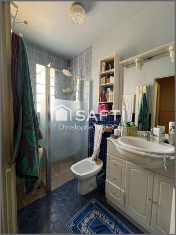 Villa de plain-pied de 124 m² avec Piscine et Jardin de 1230 m²