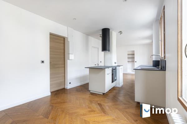À 2 min du métro Reuilly-Diderot : élégant appartement 3 pièces de 48m² avec calme et luminosité