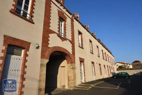 Appartement à louer 1 pièce 26.52m² Cholet (49300)