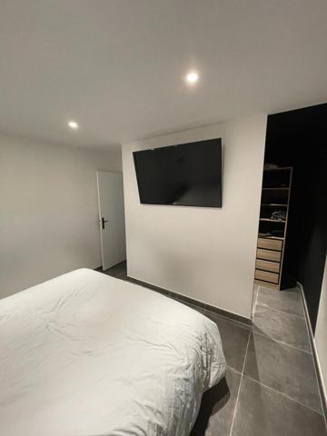 LE MUY EXCLUSIVITE Villa de 185 m2, 5 chambres + garage + careport