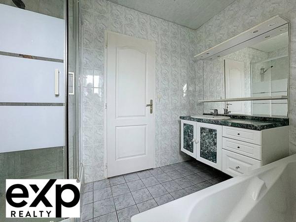 Maison familiale 6 pièces avec jardin