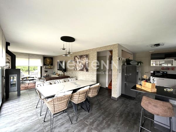 Maison à vendre Monterblanc centre, de style contemporaine, 143 m² environ, 4 chambres