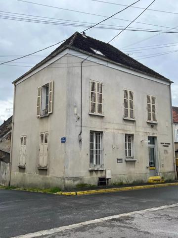 Vente Immeuble 5 pièces 120 m2 à Fontenay-Trésigny