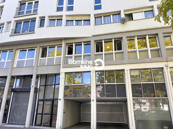 Vente parking à Lorient 14m²