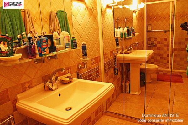 Appartement  Duplex Pantin 4 pièce(s) 116 m2 avec  cave et parking