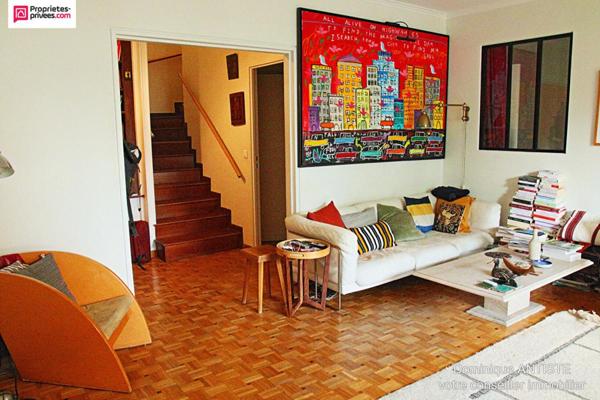Appartement  Duplex Pantin 4 pièce(s) 116 m2 avec  cave et parking