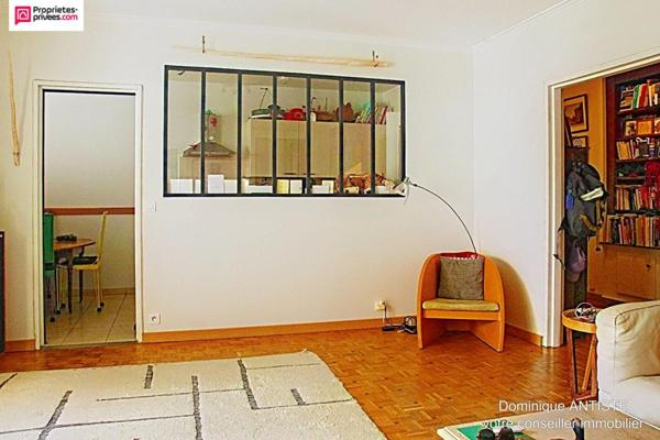 Appartement  Duplex Pantin 4 pièce(s) 116 m2 avec  cave et parking