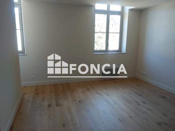Location Appartement 2 pièces 35.7 m² - 5 RUE ROBERT TRIGER Le Mans 72000