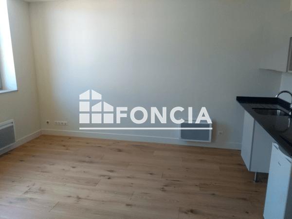 Location Appartement 2 pièces 35.7 m² - 5 RUE ROBERT TRIGER Le Mans 72000