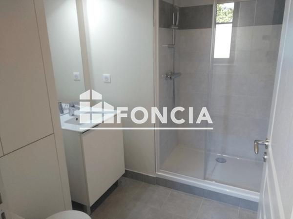 Location Appartement 2 pièces 35.7 m² - 5 RUE ROBERT TRIGER Le Mans 72000