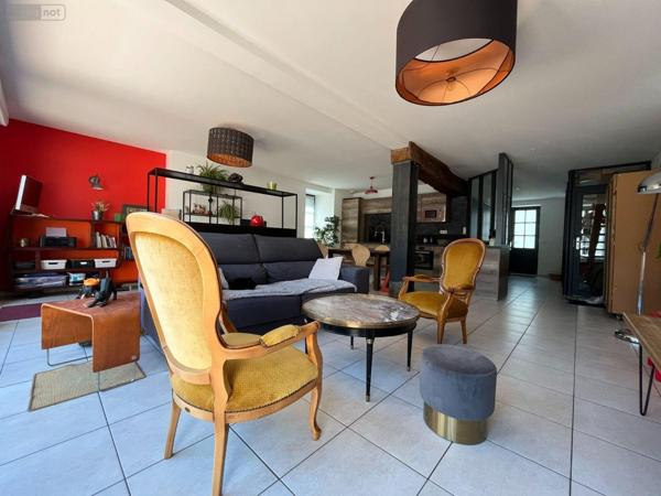 Maison de ville à vendre à Châteauroux dans l'Indre (36000), ref : 36004/182