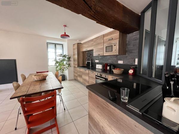 Maison de ville à vendre à Châteauroux dans l'Indre (36000), ref : 36004/182