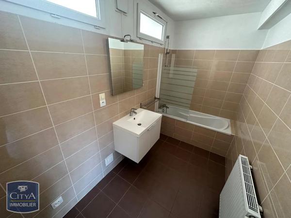 Appartement à louer 2 pièces 48.5m² Agen (47000)