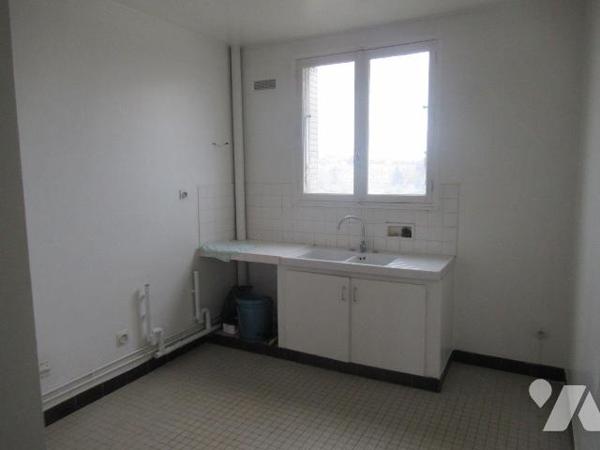 Appartement à vendre à troyes. Dans résidence de bon standing et proche centre ville , appartem...