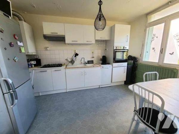 Pierrelatte, Appartement 3 T3 60m².