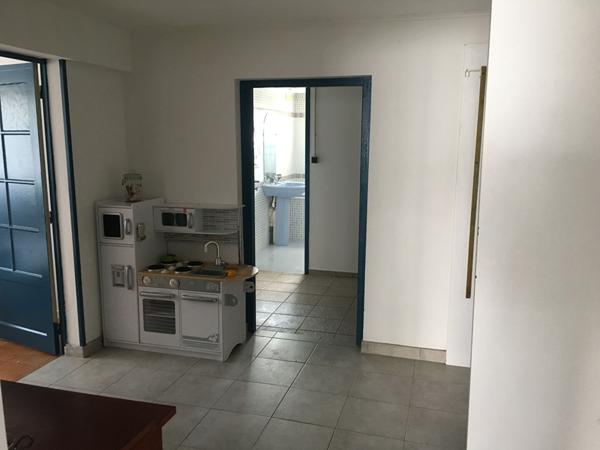 Maison Echillais 190m2 5 chambres, garage, jardin.