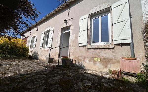 Maison à vendre    4 pièces •  Blois