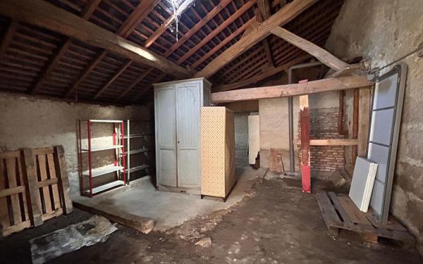 Maison à vendre    4 pièces •  Blois