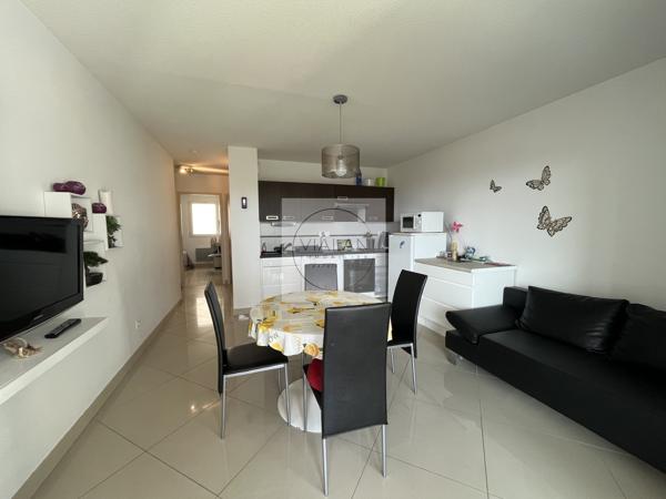 SAINT PIERRE LA MER T3 VUE MER + GARAGE DANS RESIDENCE SECURISEE