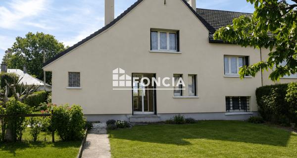 À vendre Maison 6 pièces 92.47 m² - Plaisir 78370