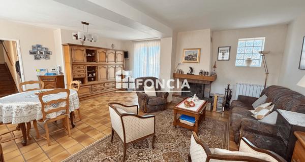 À vendre Maison 6 pièces 92.47 m² - Plaisir 78370