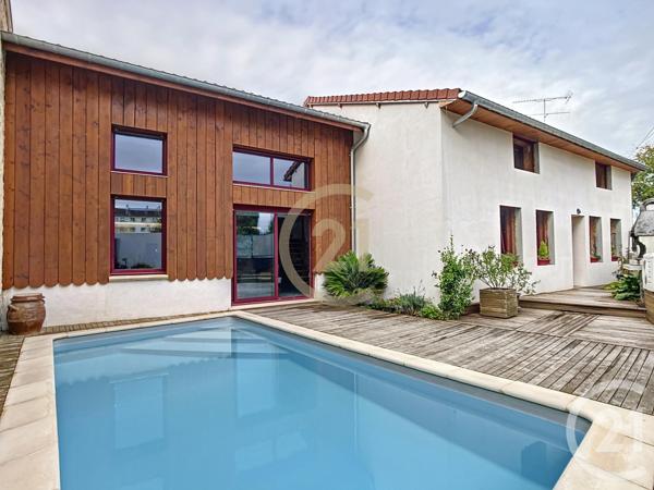 Maison à vendre  9 pièces - 296 m2 CHALONS EN CHAMPAGNE - 51