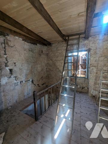 Tour médiévale à restaurer CALVIGNAC