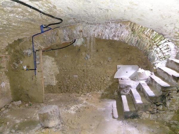 Immeuble à vendre à Mamers dans la Sarthe (72600), ref : 61068-16