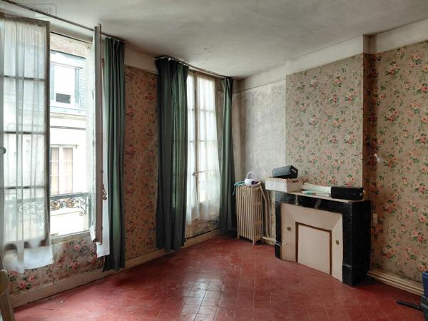 Immeuble à vendre à Mamers dans la Sarthe (72600), ref : 61068-16